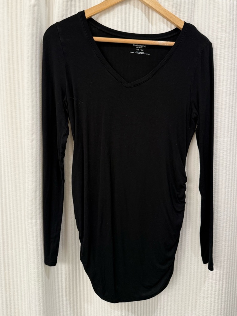 Motherhood Black V-Neck Long Sleeve Maternity Top - Size Small